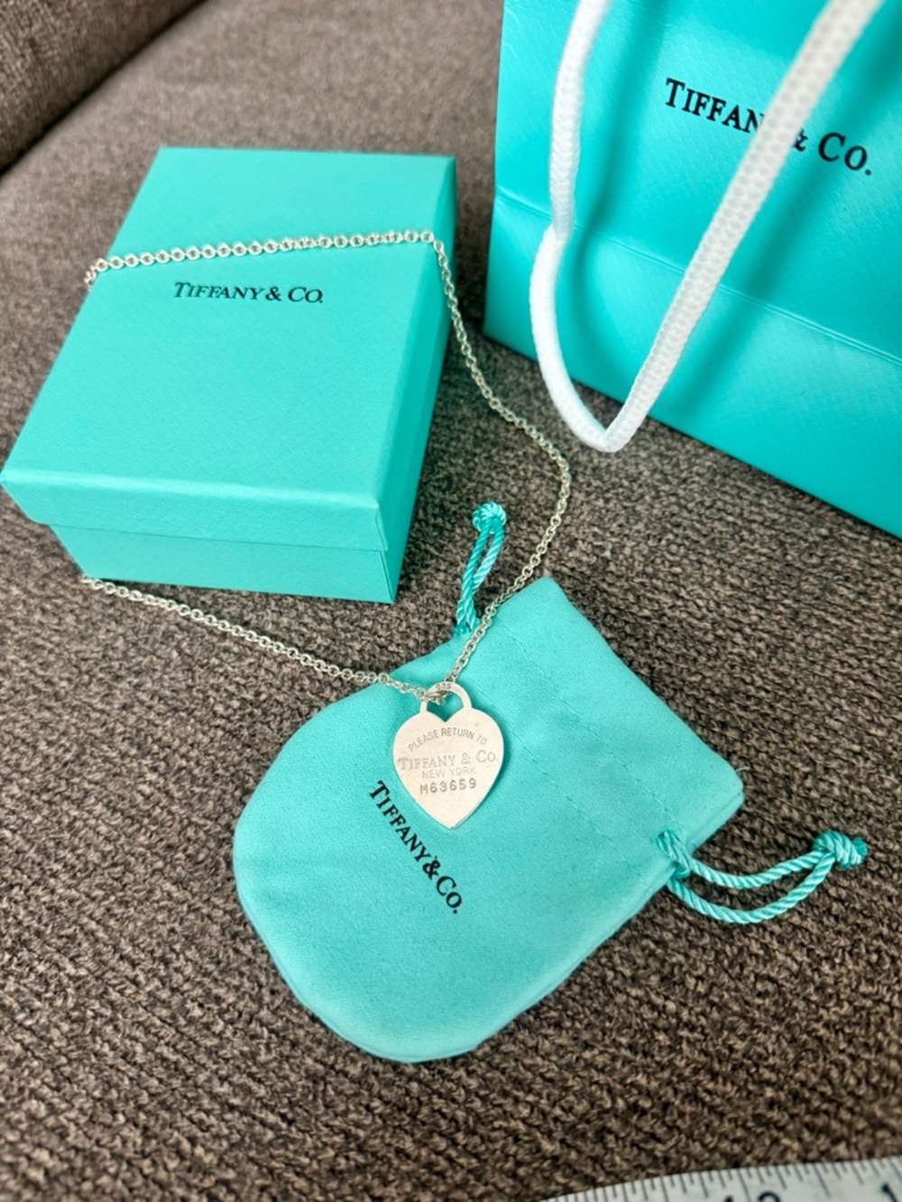 Return to Tiffany & Co. Heart Necklace Medium Thick Chain